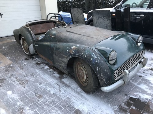 1958 TR3a for restoration , with factory steel hardtop VENDUTO