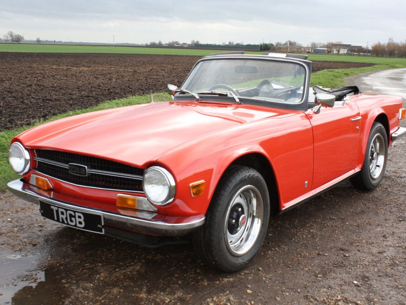 1972 TRIUMPH TR6 ORIGINAL 150BHP UK CAR IN RED