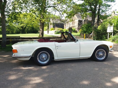 Triumph tr6 early 1970 excellent condition For Sale