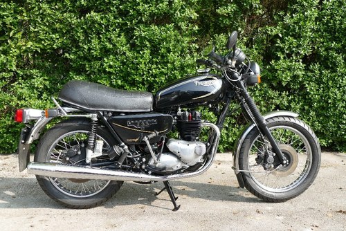 1983 Triumph T140W TSS, 744 cc. Zu verkaufen durch Auktion