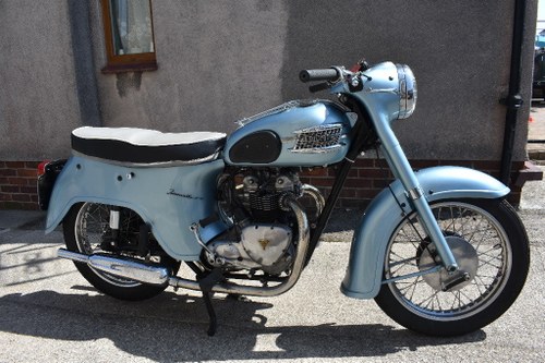 Lot 111 - A 1960 Triumph T21 - 10/08/2019 For Sale by Auction