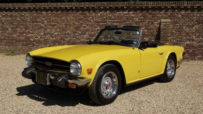 Triumph TR6 matching numbers Mimosa yellow