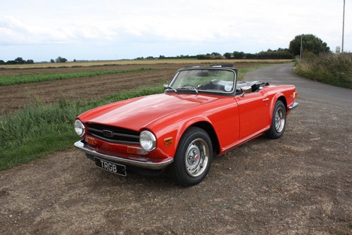 1973 TRIUMPH TR6 ORIGINAL UK FUEL INJECTED RHD CAR WITH OVER SÅLD