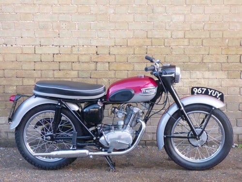 1959 Triumph Tiger Cub T20 200cc VENDIDO