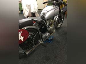 Triumph T100 Racing 1949 For Sale (picture 1 of 6)