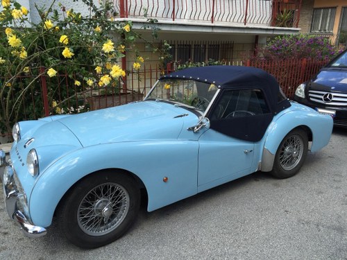 1961 Triumph Tr3 A Completely restored - like new! For Sale