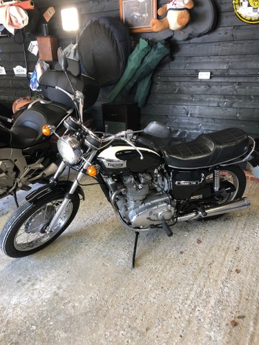 1971 Triumph TRIDENT T150 Te koop