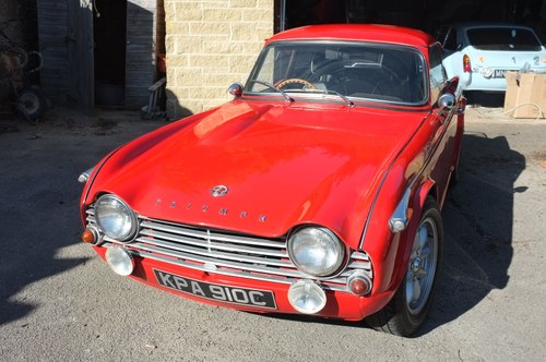 1965 TR4A IRS Surrey top For Sale