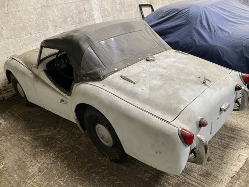 1962 Triumph TR3A good body needing some work or more For Sale