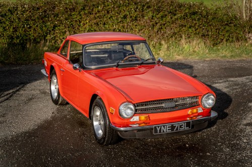 1973 Triumph TR6 LHD Signal Red with Hardtop VENDUTO