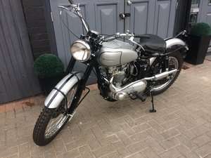 1952 TRIUMPH TROPHY TR5 (FAMOUS RIDER) For Sale (picture 12 of 12)