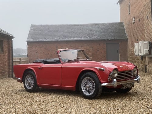 1966 Triumph TR4A IRS O/D Original U.K Right Hand Drive VERKAUFT