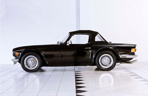 1970 Triumph TR6 SOLD