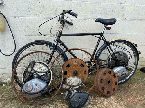 1959 CYCLE MASTER MOTOR WINGED WHEEL CLASSIC MOPED JOB LOT + V5 For Sale