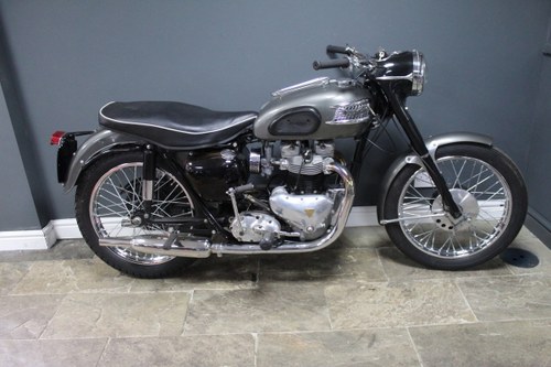 1958 Triumph Thunderbird 650 cc Matching Numbers VENDU