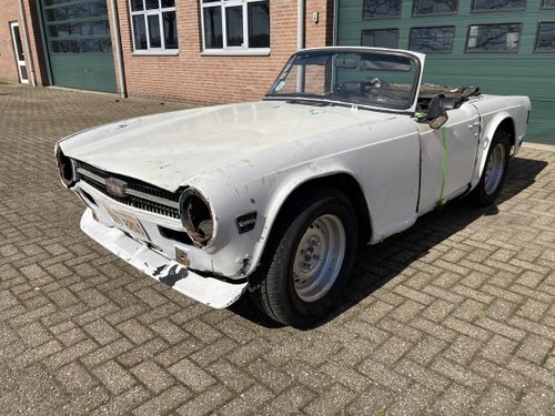 1973 Triumph TR6 for restoration | RESERVED SOLD