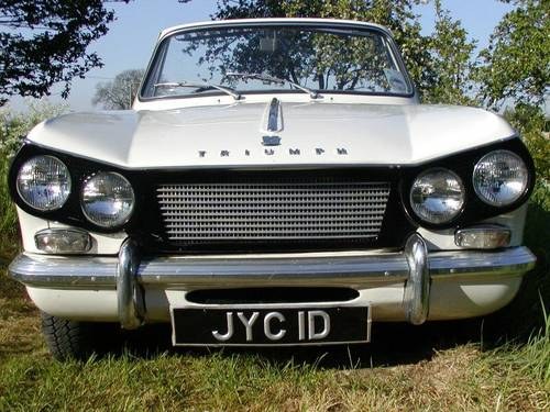 Convertible Triumph Vitesse 6 1600cc White 1966 Mk VENDU
