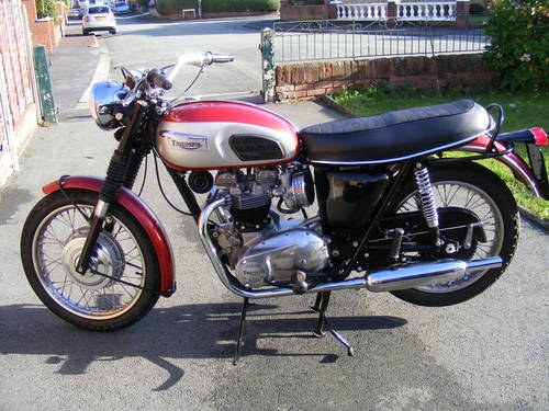 1970 fully restored mint condition T120 Bonneville SOLD