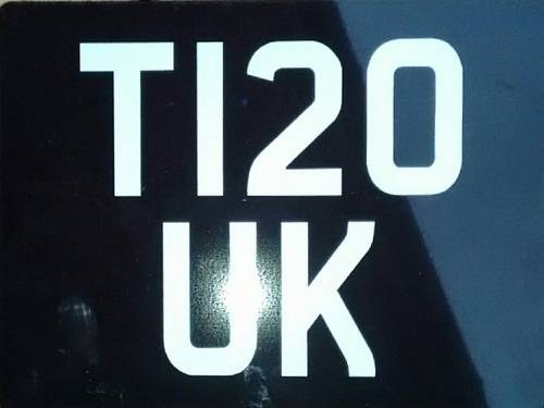 Triumph reg number T120 UK In vendita