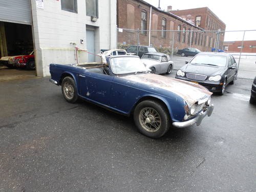 1964 Triumph TR4 Running Engine To Restore - For Sale
