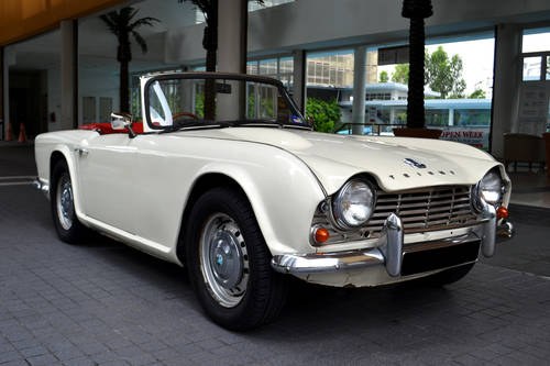 Triumph TR4 (M) 1964 SOLD
