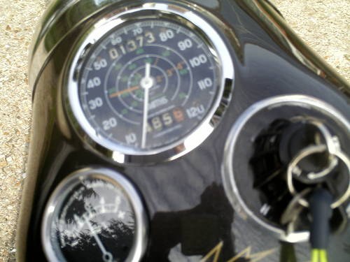 1959 TRIUMPH THUNDERBIRD VERKAUFT