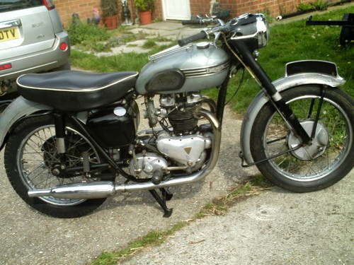 1954 TRIUMPH T110 VERKAUFT