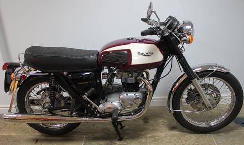 1975 Registered 1974 Model Year Triumph T120 V 650 cc VENDIDO
