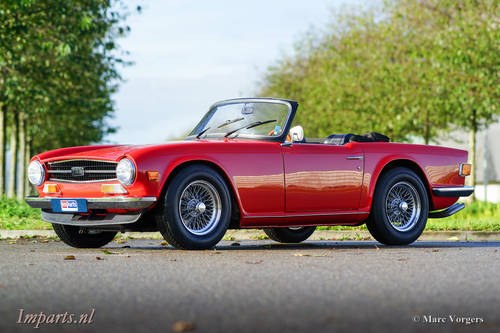 Perfect Triumph TR6 PI (CR) with Overdrive 1974  LHD For Sale