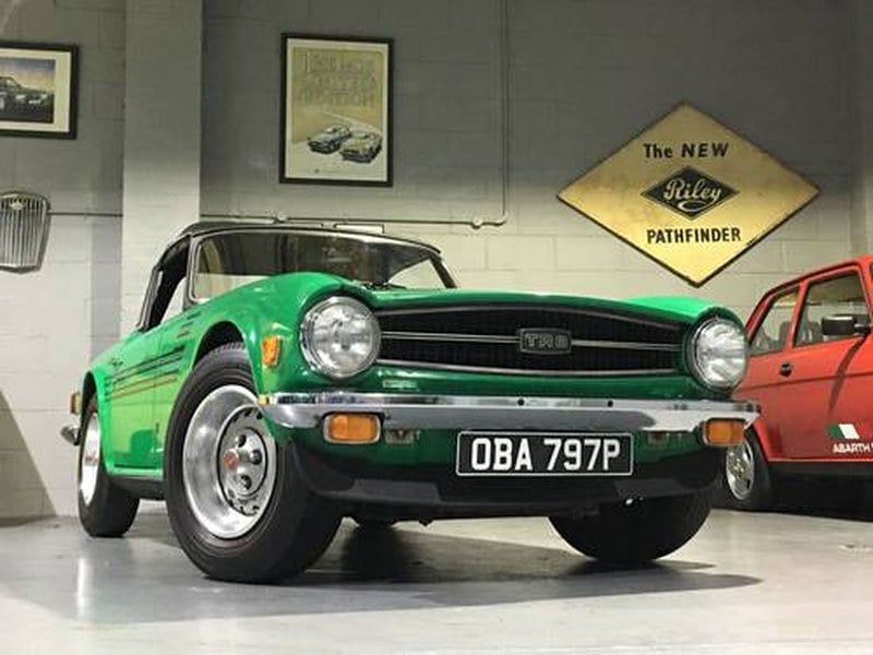 1976 Triumph TR6 LHD, Java Green
