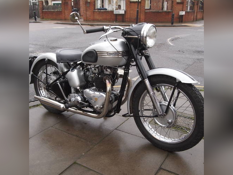 Triumph T100 Tiger 500cc Rigid Classic.