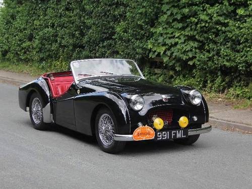 1955 Triumph TR2 - UK car, original Reg, Black with Red trim VENDU
