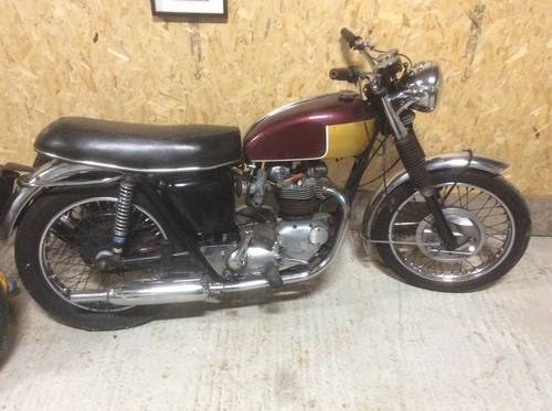 Triumph T120 matching numbers uk bike 1970 For Sale