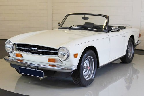 1973 Triumph TR6 PI &#8211; with rare Lucas fuel injection:  For Sale by Auction