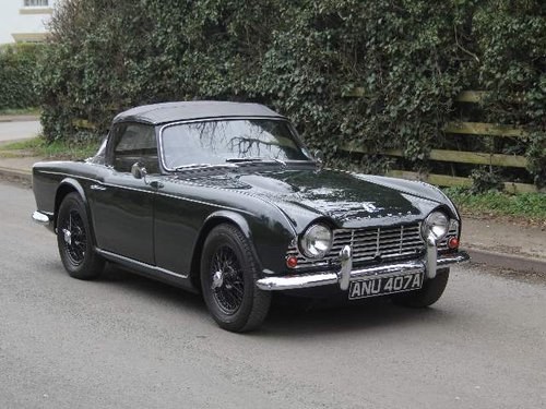 1963 Triumph TR4 - Recent engine rebuild and full re-paint For Sale