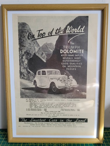 1981 Original 1938 Triumph Dolomite Framed Advert In vendita