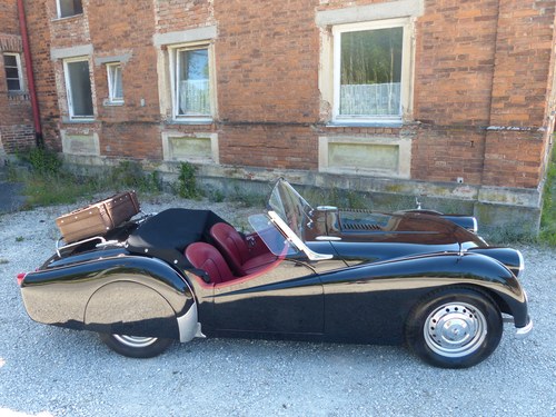 1957 TR3 Smallmouth with Spats and much more.. In vendita