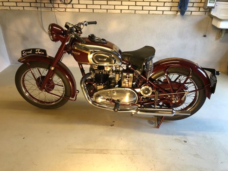 Triump Speed Twin 1948