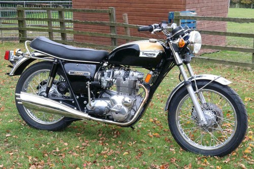 Triumph Trident T150 V 1974 restored to show condition, just SOLD