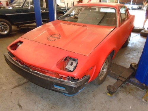1977 Triumph TR7 FHC Solid roof car for restoration SOLD