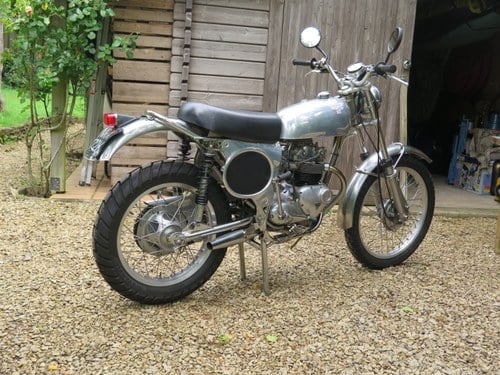 2001 ISDR Cheney Triumph 500 -14/10/2021 In vendita all'asta