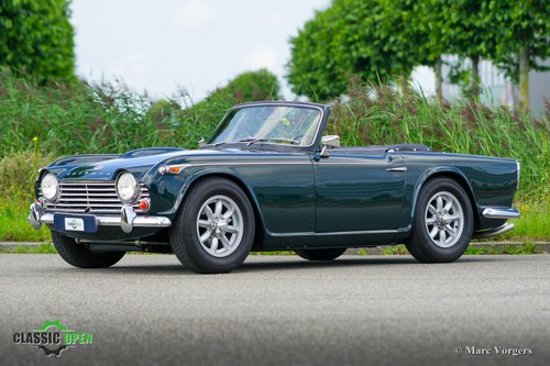 1965 Very nice Triumph TR4A IRS with Overdrive (LHD) In vendita