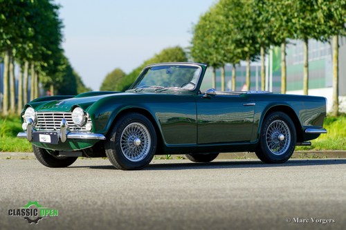 1965 Very nice Triumph TR4 green (LHD) For Sale