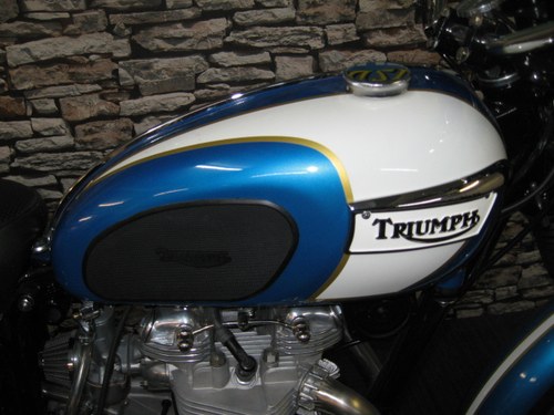 1970 Triumph TR6 Trophy - 8