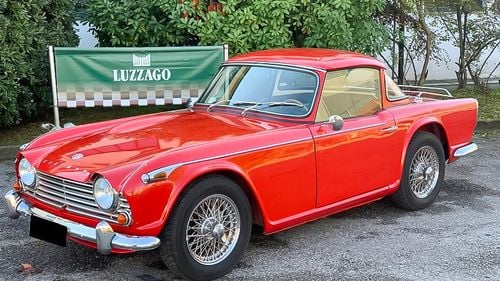 Picture of 1965 Triumph - TR4 IRS - For Sale