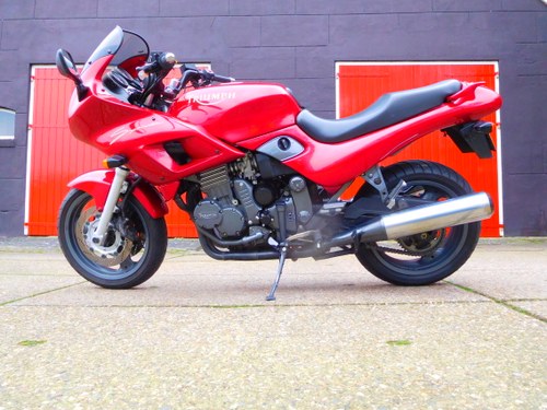 1997 beautiful Triumph Sprint with 14474 KM For Sale