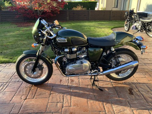 2018 A stunningly beautiful, 212 mile, as new Thruxton. Kaufen Bei