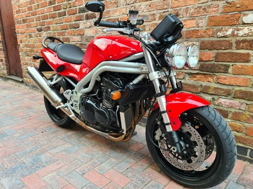 1998 Triumph t509 speed triple low miles, a1 original,hpi cl A vendre