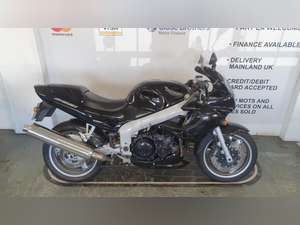 TRIUMPH SPRINT RS 955I 2002 BLACK ONLY 2 FORMER OWNERS For Sale (picture 5 of 9)