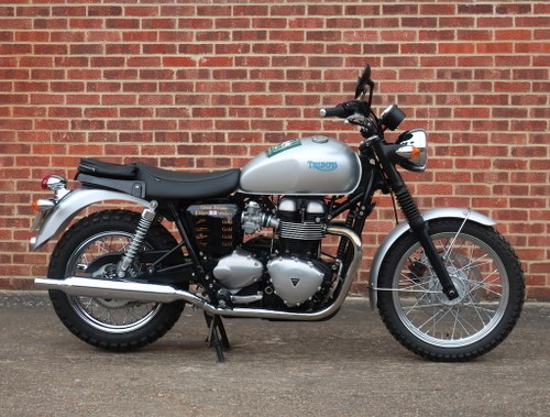 2014 Triumph Bonneville T100 ISDT - Just 5 miles from new For Sale